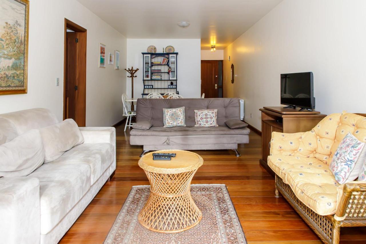 Apartamento Amplo E Aconchegante Na Av Das Hortencias No Centro De Gramado Exterior foto