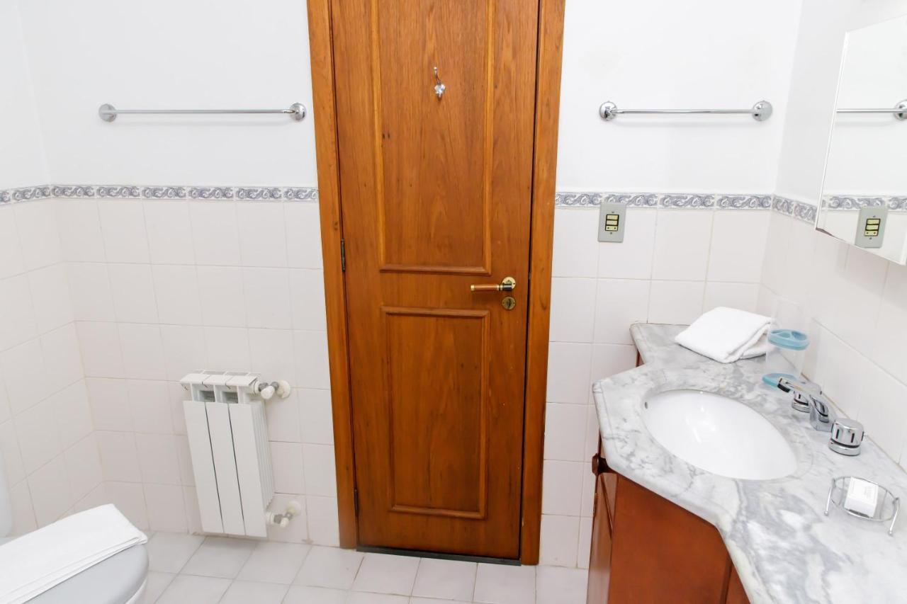 Apartamento Amplo E Aconchegante Na Av Das Hortencias No Centro De Gramado Exterior foto