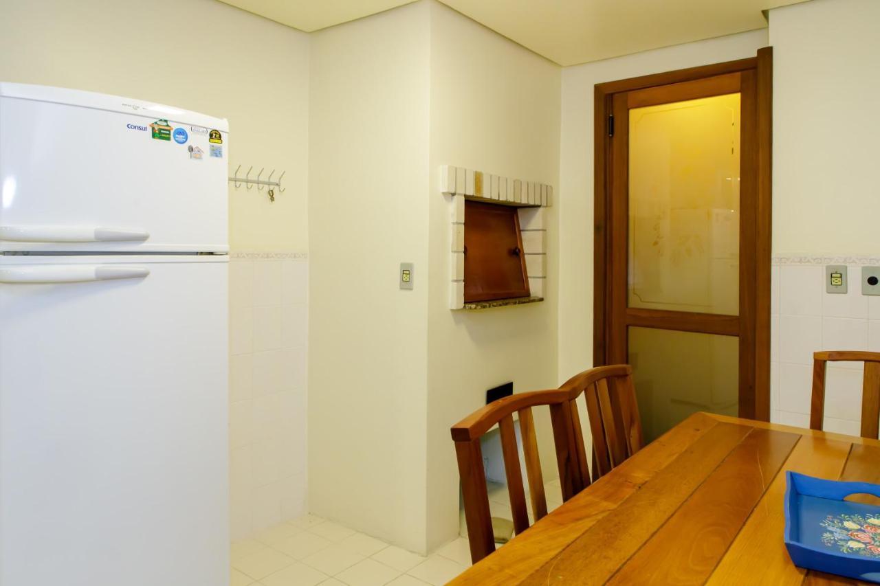 Apartamento Amplo E Aconchegante Na Av Das Hortencias No Centro De Gramado Exterior foto