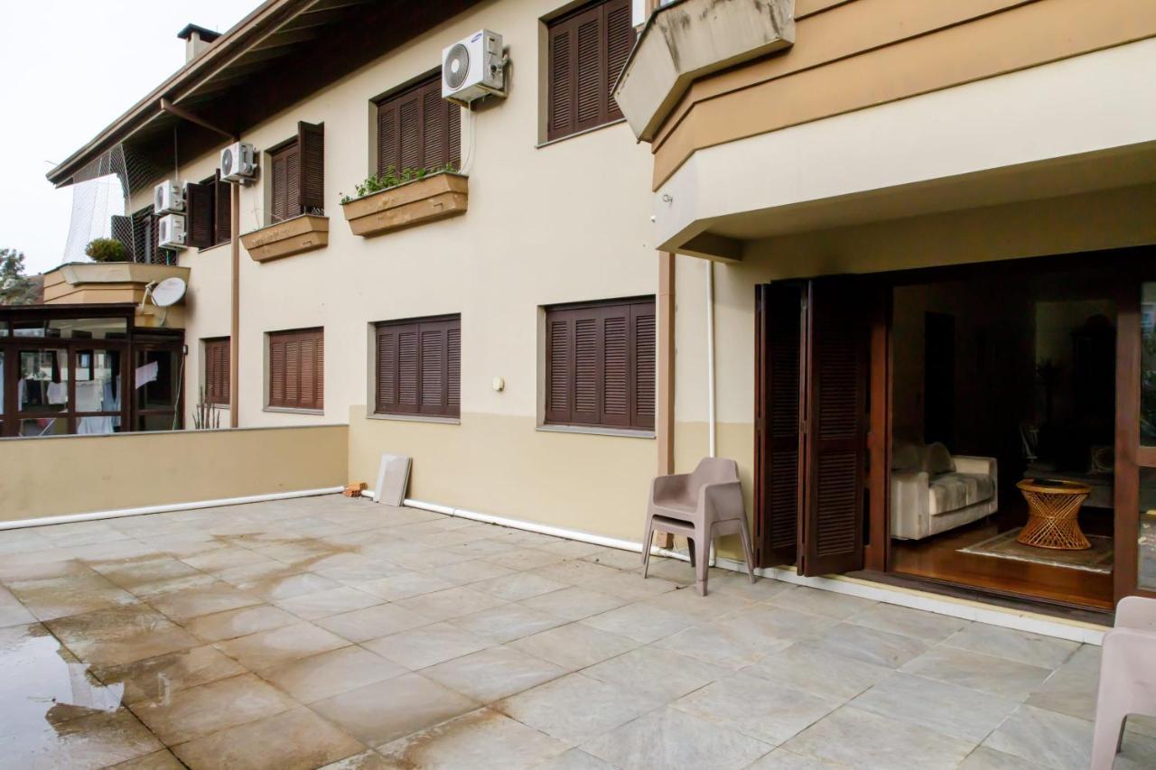 Apartamento Amplo E Aconchegante Na Av Das Hortencias No Centro De Gramado Exterior foto