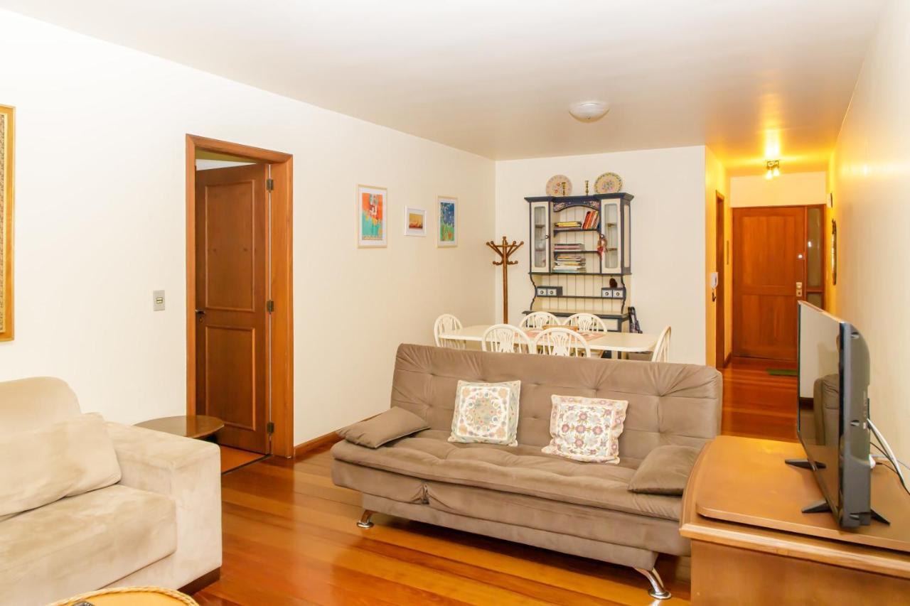 Apartamento Amplo E Aconchegante Na Av Das Hortencias No Centro De Gramado Exterior foto