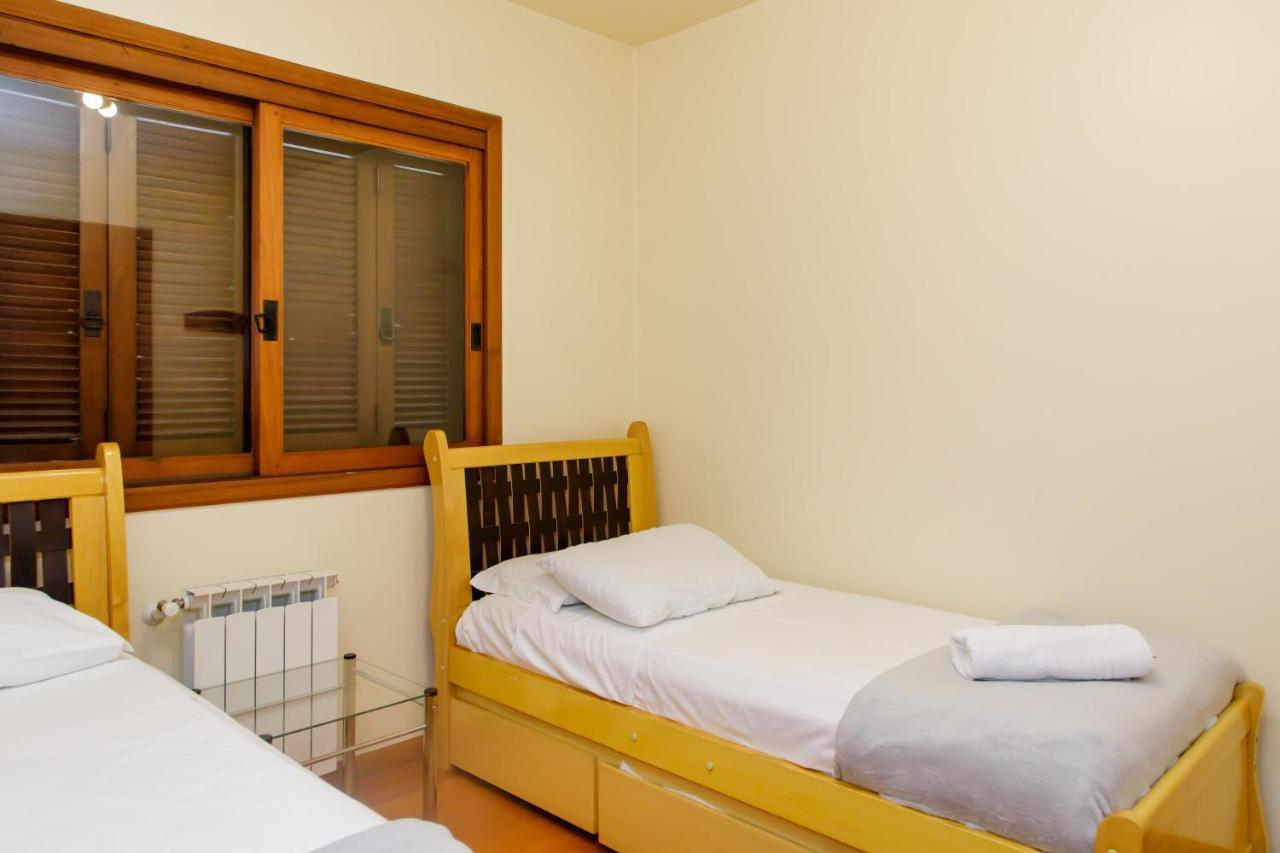 Apartamento Amplo E Aconchegante Na Av Das Hortencias No Centro De Gramado Exterior foto