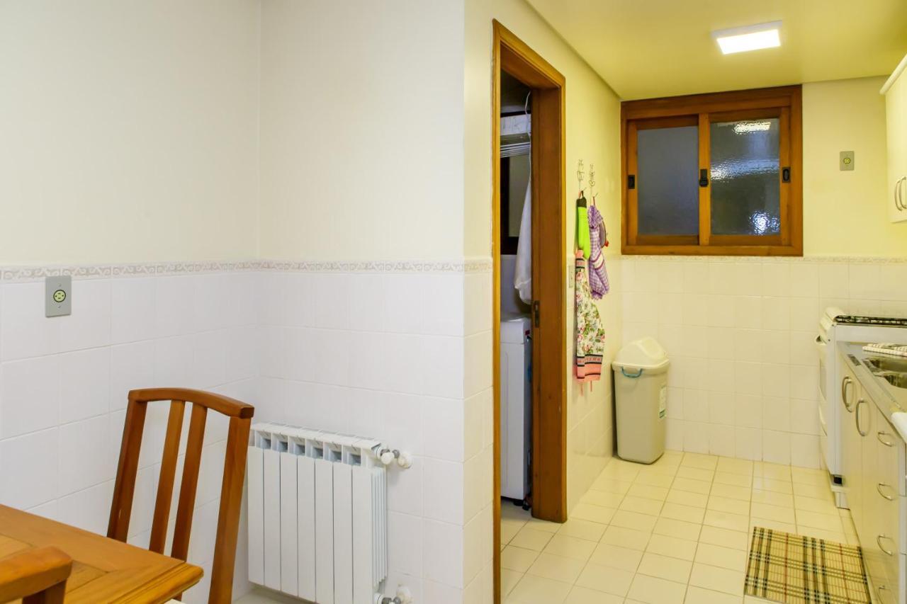 Apartamento Amplo E Aconchegante Na Av Das Hortencias No Centro De Gramado Exterior foto